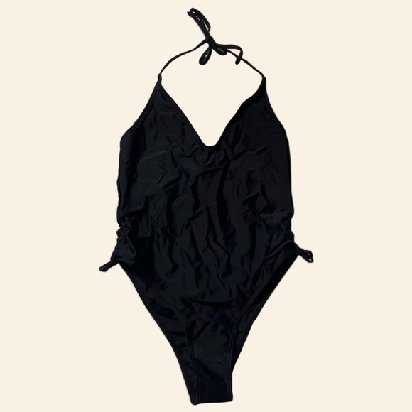 Bathing Suits - Picture 3 of 4